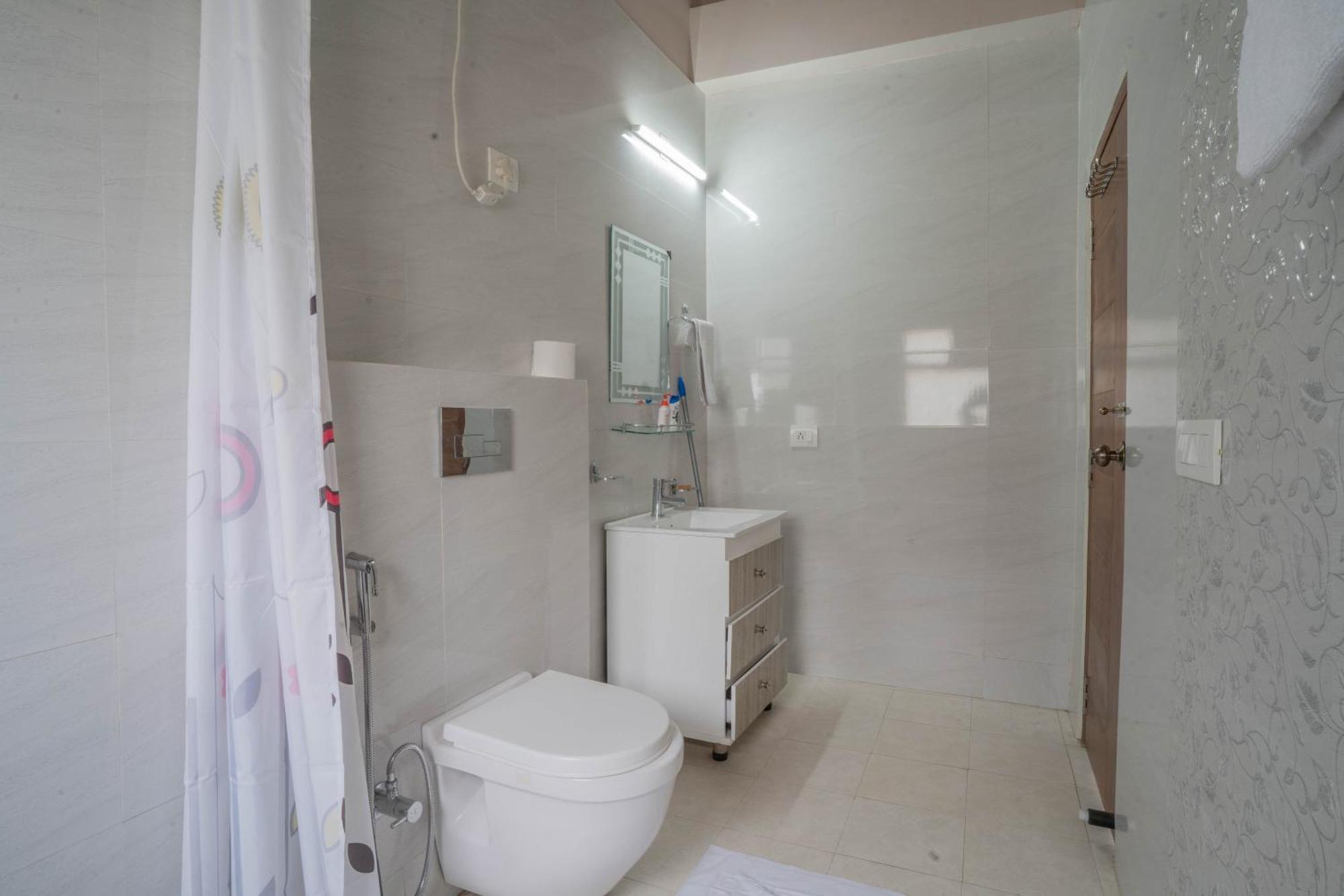 Hostie Sahasrara-3Bhk Chalets, Majkhali, 拉尼凯特 外观 照片