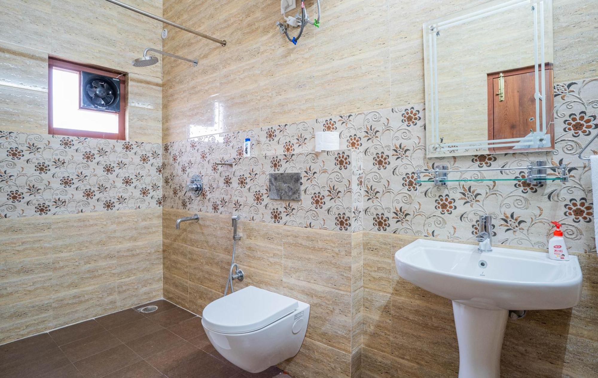Hostie Sahasrara-3Bhk Chalets, Majkhali, 拉尼凯特 外观 照片