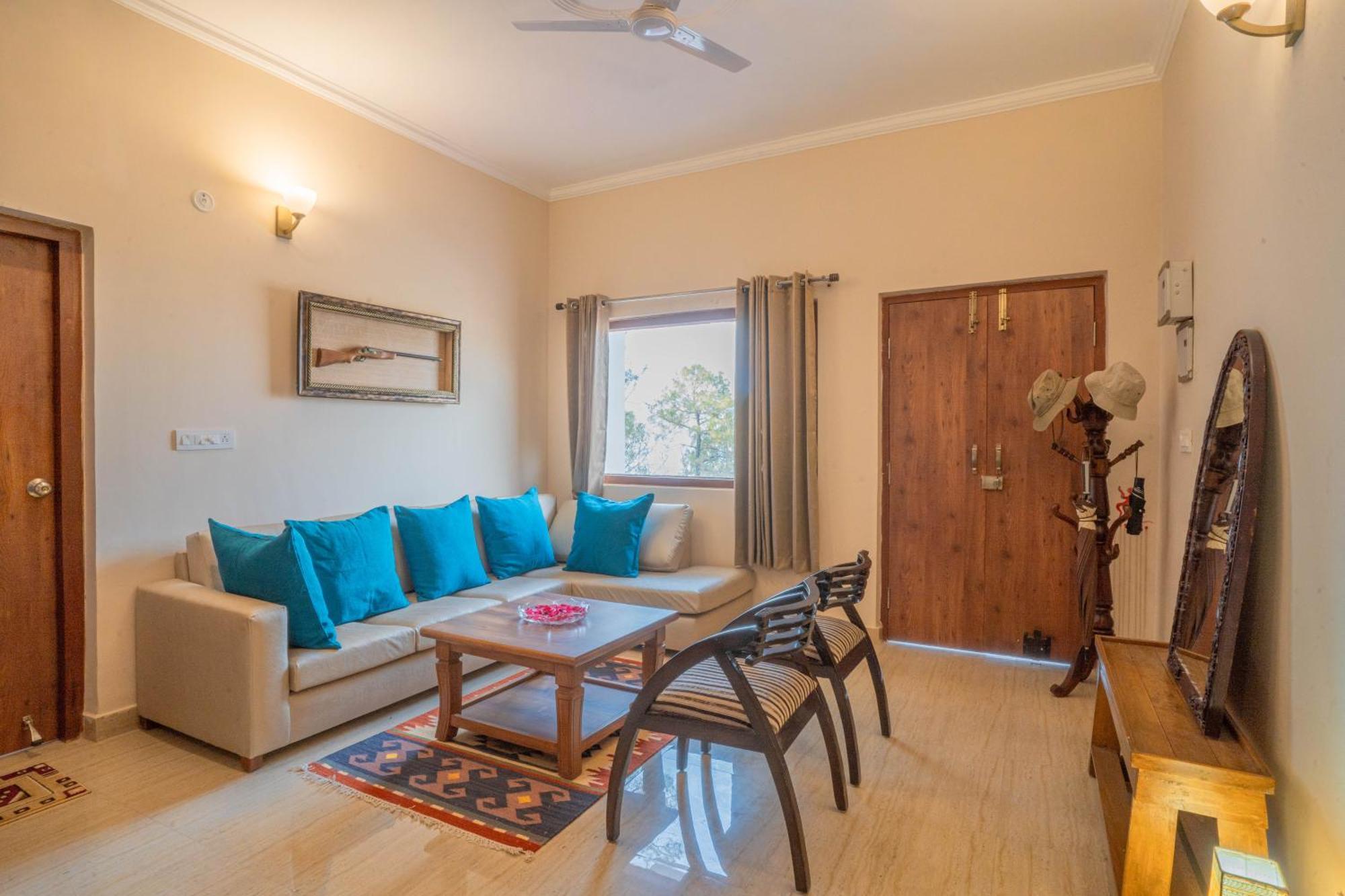 Hostie Sahasrara-3Bhk Chalets, Majkhali, 拉尼凯特 外观 照片